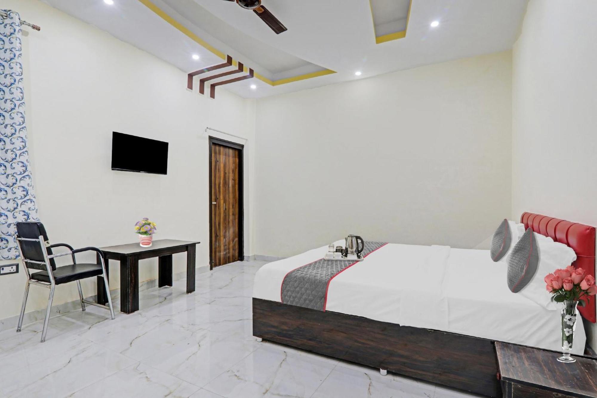 Townhouse Relax Inn Chinhat Luaran gambar